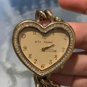 Modern and fashion Betsey Johnson wristwatch
